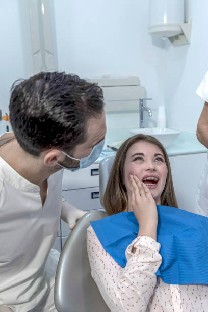 Best Tooth Infection Emergency Dentist  in Holiday Valley, OH